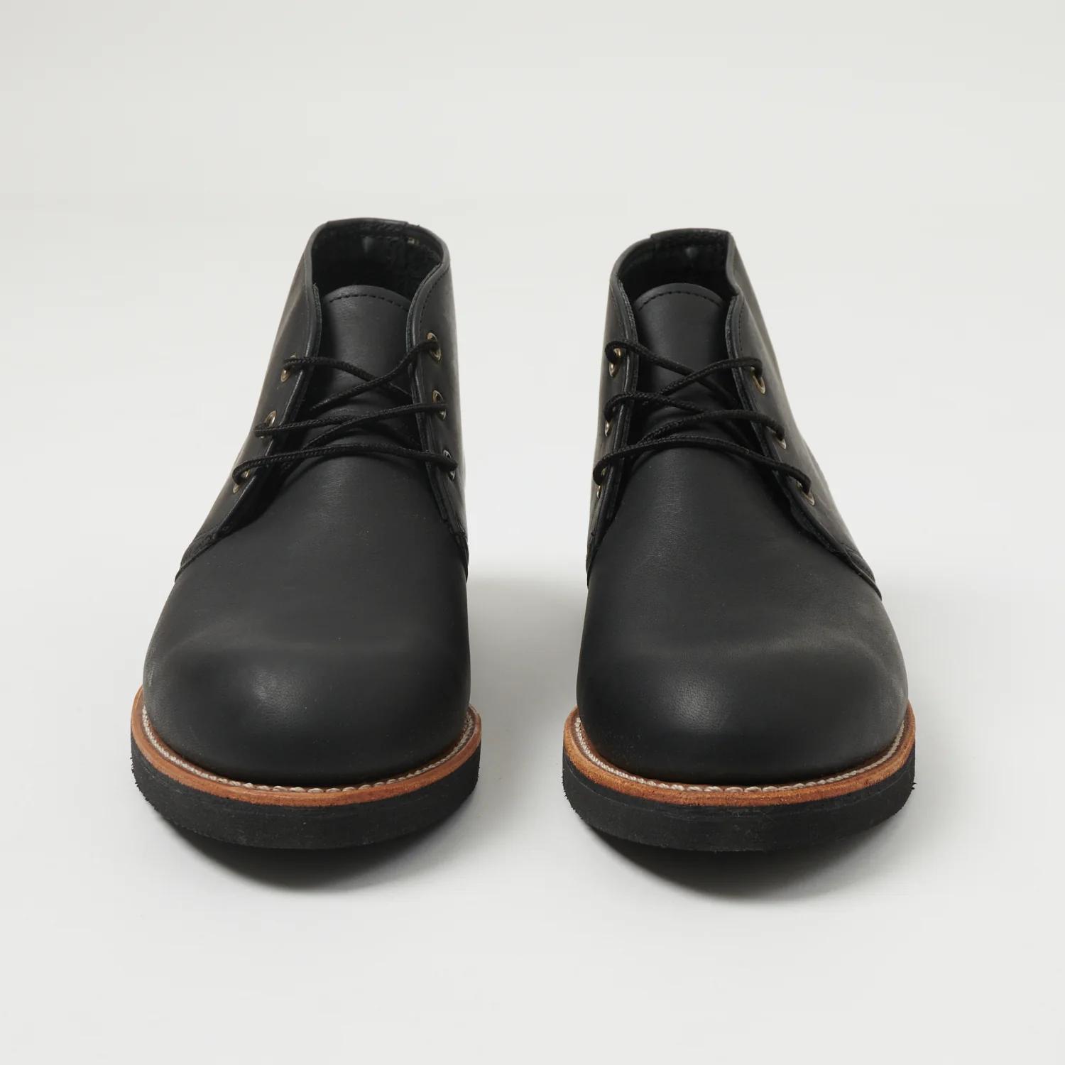 Red Wing 9216 Foreman Chukka Black Harness - Image 3