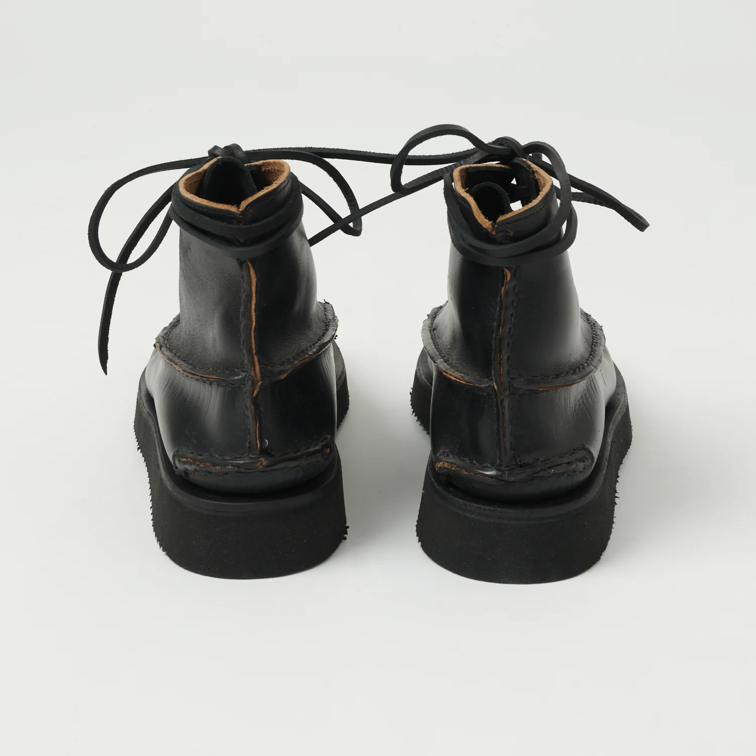 Yuketen All Handsewn Maine Guide 6 Eye Boot - G Black - Image 4